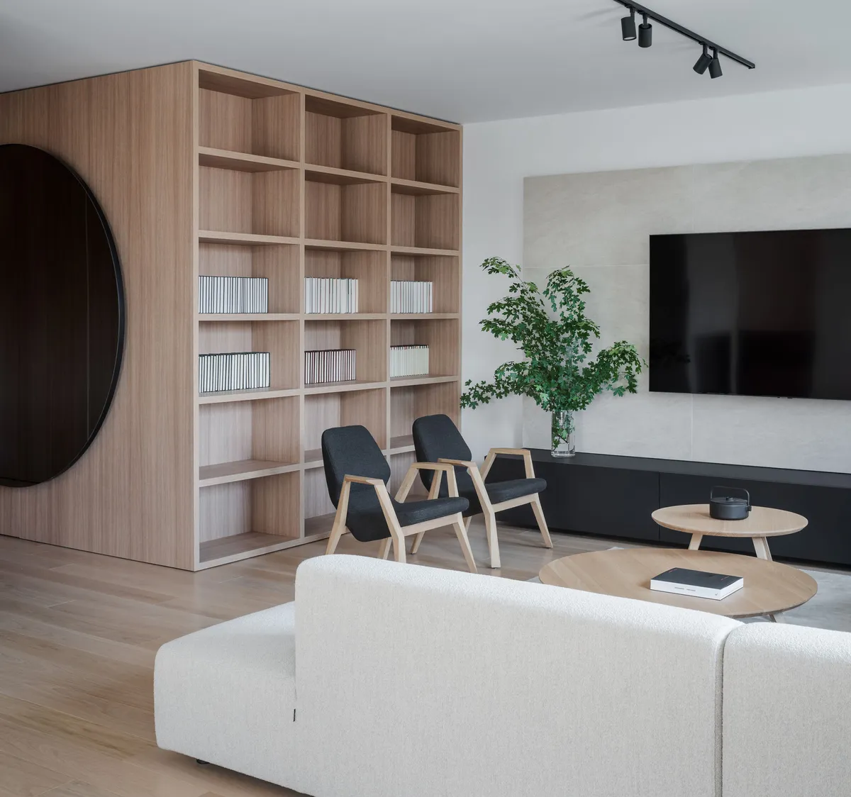 Oaza mira u srcu Dedinja: Zavirite u stan gde lukzusni dizajn susreće tišinu