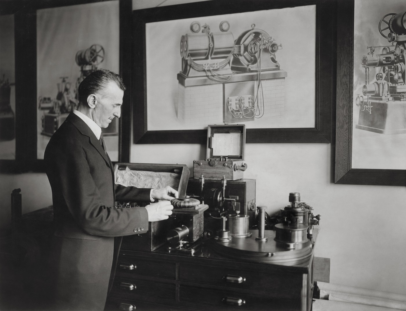 Tesla je tačno predvideo kako će izgledati svet u budućnosti: Zapanjujuće koliko su mu predviđanja tačna