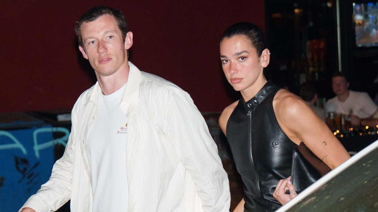 Patike od 80 evra koje je nosila Dua Lipa rasprodate su za tili čas Patike od 80 evra koje je nosila Dua Lipa rasprodate su za tili čas