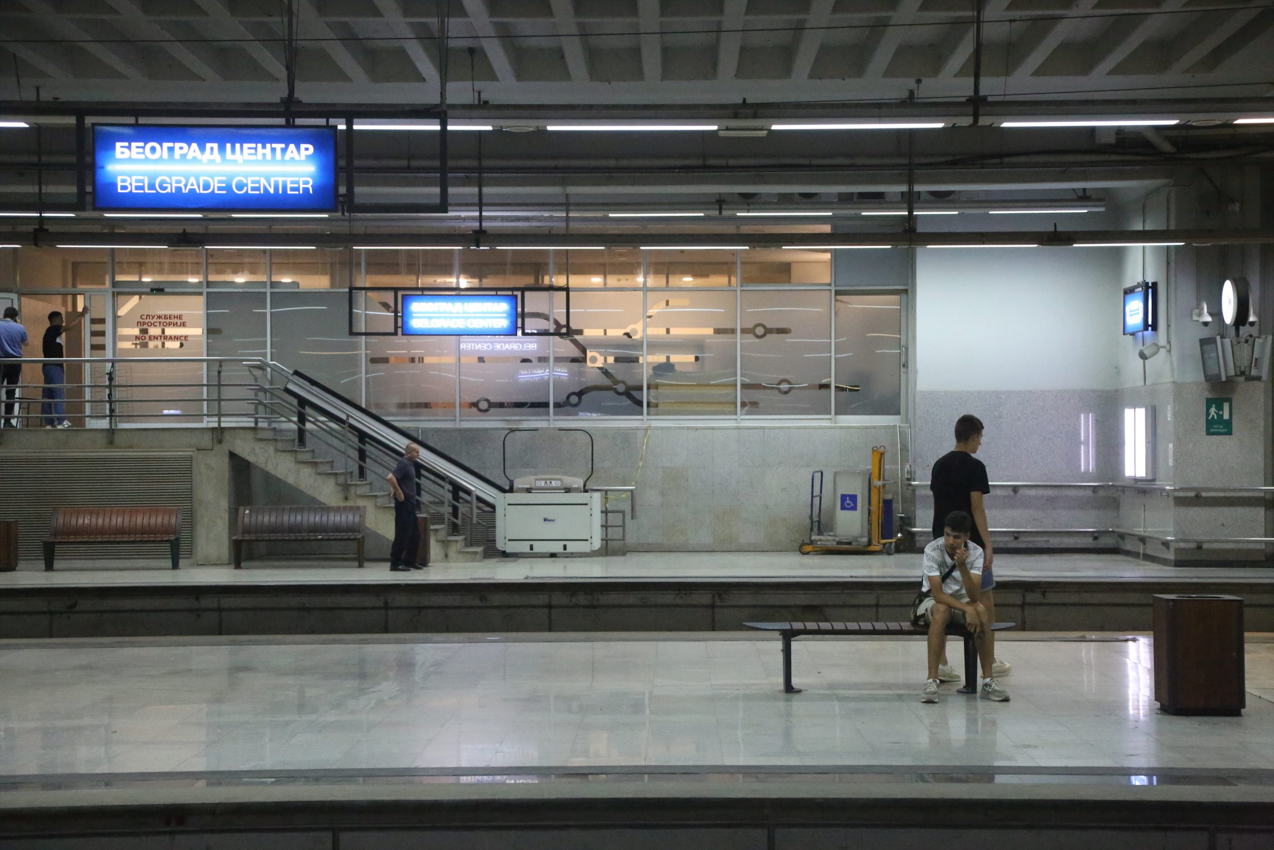 "To je VIP prolaz za metro": Prizor sa Železničke stanice u Beogradu koji je mnoge zbunio