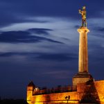 svetla na nebu iznad beograda