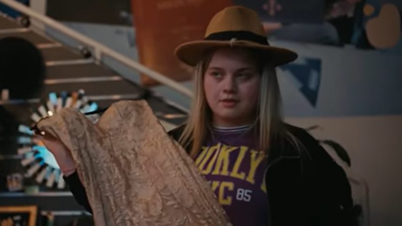 „Sram“ – serija zbog koje tinejdžeri u Srbiji ne skidaju pogled sa ekrana: Ovo je muzika iz druge sezone „Sram“ – serija zbog koje tinejdžeri u Srbiji ne skidaju pogled sa ekrana: Ovo je muzika iz druge sezone