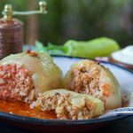 Letnje punjene paprike koje se jedu i sutradan – lagan recept koji uvek uspeva