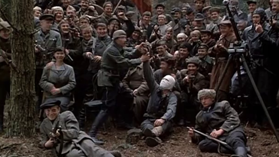 Za njega kažu da je najtačniji i najbrutalniji ratni film ikad snimljen: Reditelj je pre 40 godina snimio ovo remek delo i svojevoljno otišao u penziju jer nije morao više ništa da kaže ratni film