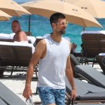 Kao sav normalan svet: Novak Đoković uhvaćen u redu za kasu, mrežama se deli hit fotka