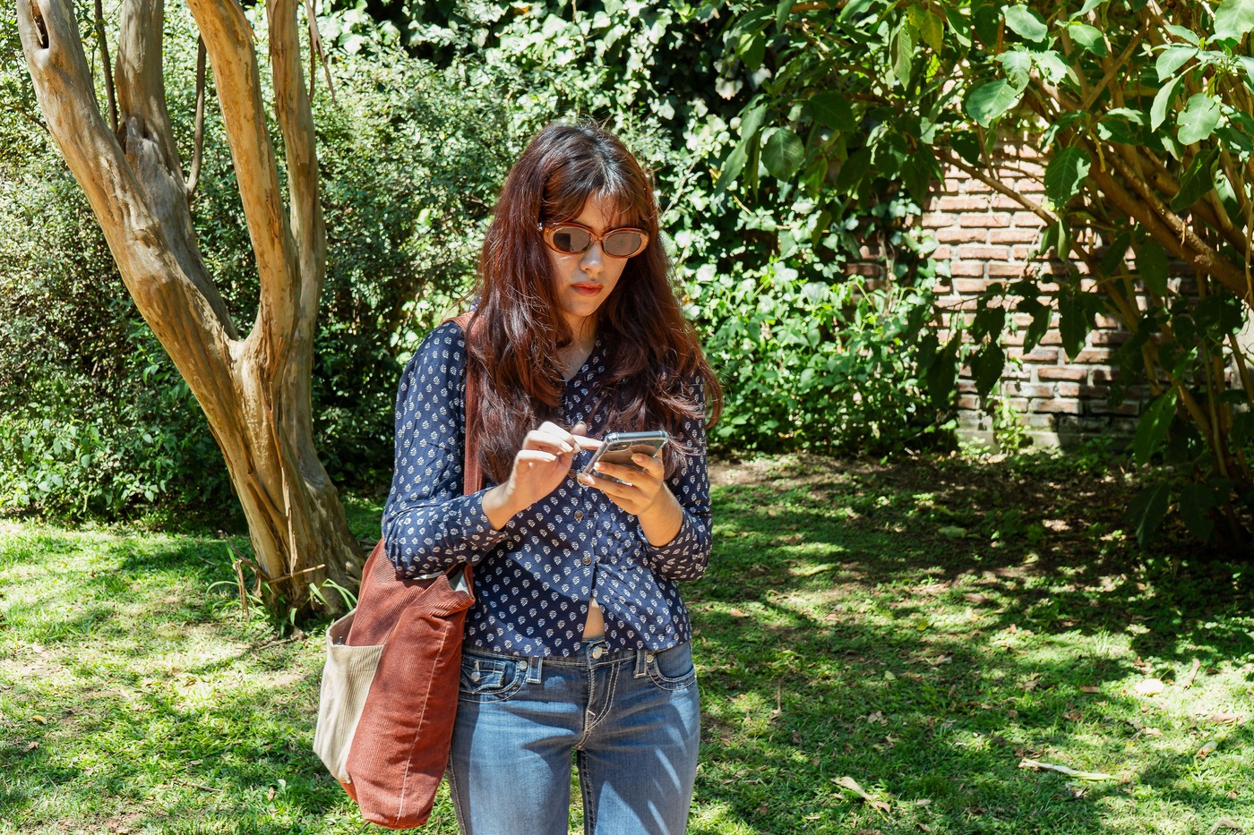 Aplikacija na telefonu koju svakodnevno koristimo neprestano nas špijunira, zna šta radimo i pričamo