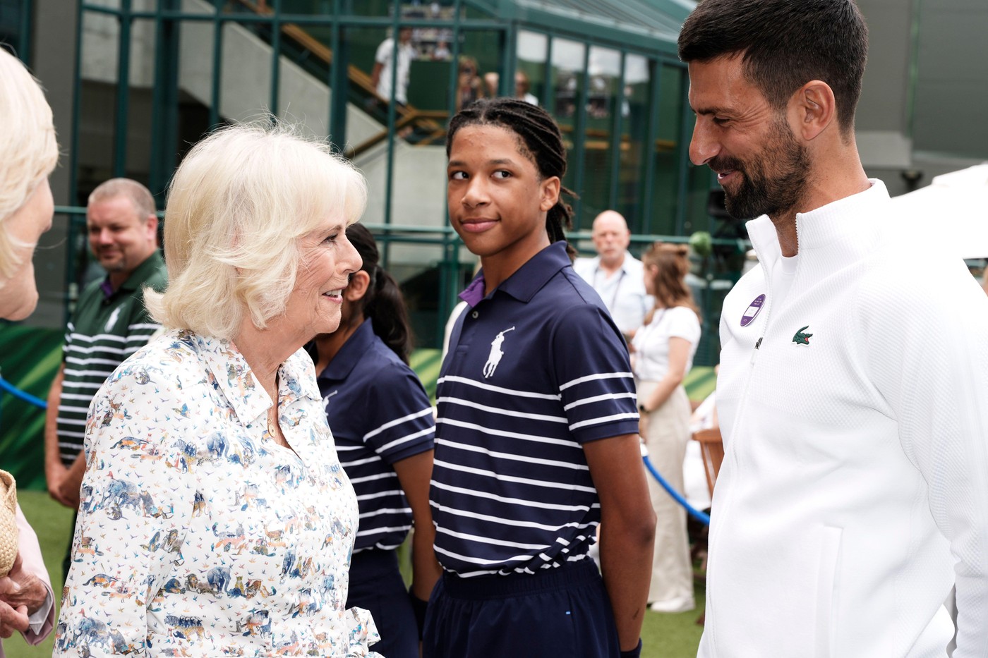 Prošle godine se družio sa Kejt Midlton, a ove godine Đoković je šarmirao i kraljicu: "Pitala me je jedno pitanje..."