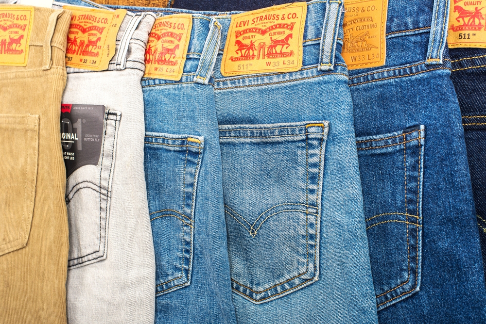 Malo ljudi zna da su ovi poznati brendovi nosili oznaku “Made in Yugoslavia”: Modna istorija koju niste učili u školi