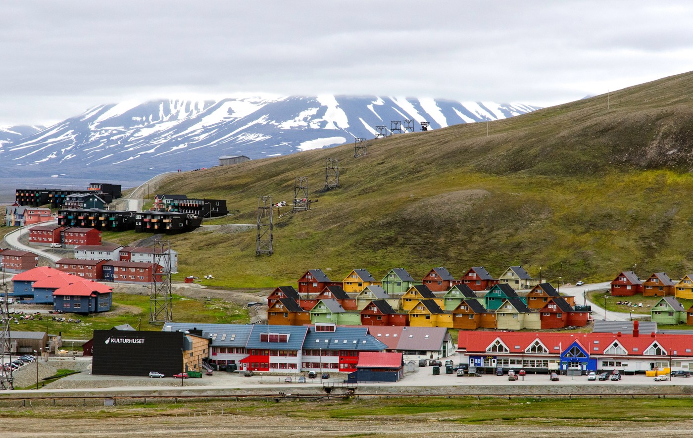 Evropsko ostrvo na kom je obavezno nošenje vatrenog oružja, a prosečna plata 2.500 evra