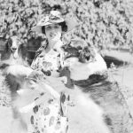 Muškarci koji su bili sa njom nisu umirali prirodnom smrću, bila je tema skupštine, a onda prognana u Ivanjicu: Ona je prva srpska starleta