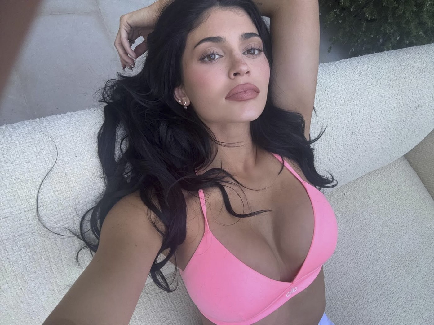 Šta je to "toasty make-up" i zašto sve žene misle da savršeno odgovara njihovom licu