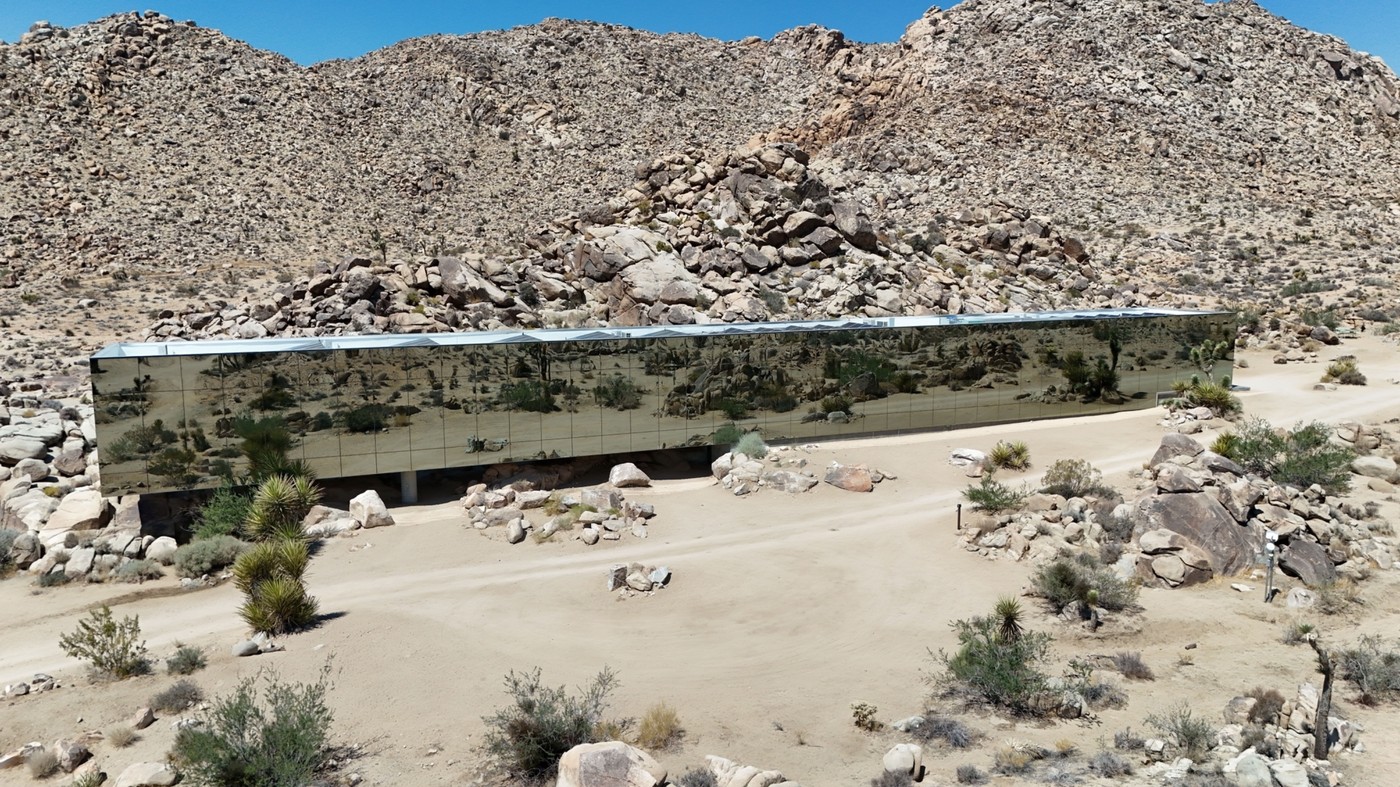 U pustinji se prodaje "nevidljiva kuća" po ceni od koje će vas zaboleti glava