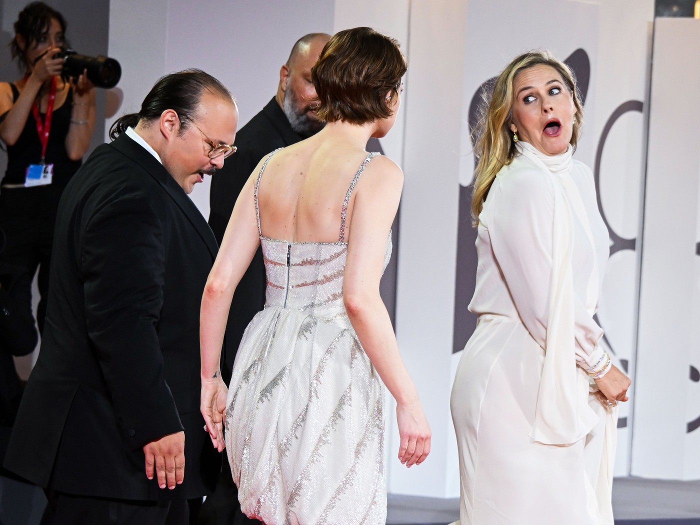 Danas počinje retrogradni Saturn: Otvara stare rane i sve što ste pokušavali godinama da sakrijete Danas počinje retrogradni Saturn: Otvara stare rane i sve što ste pokušavali godinama da sakrijete