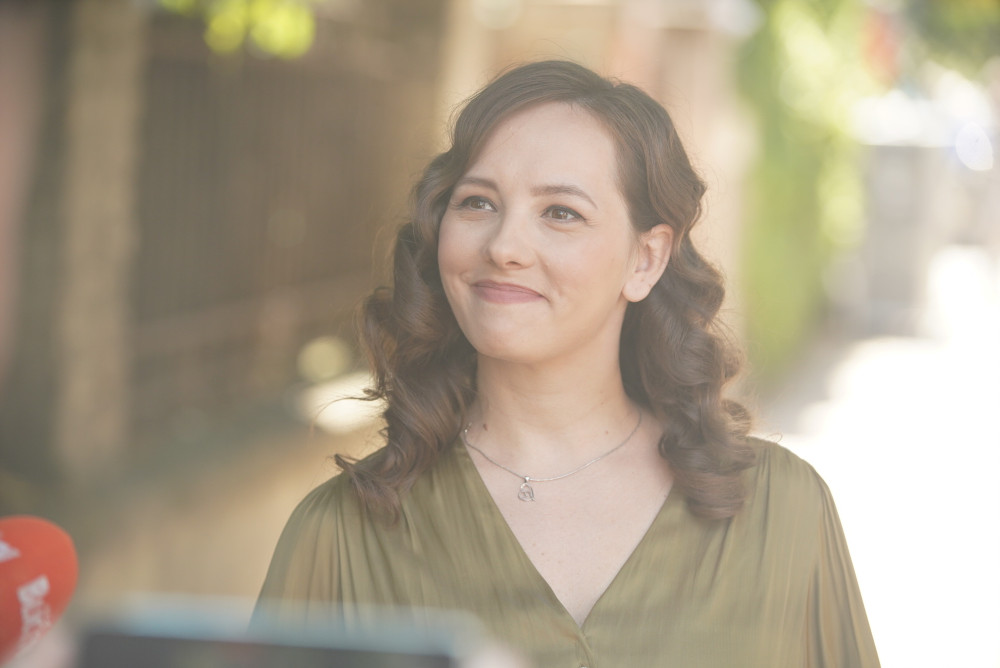 Glumica Jovana Stojiljković oduševila Sarajevo: Pojavila se 9 meseci nakon porođaja