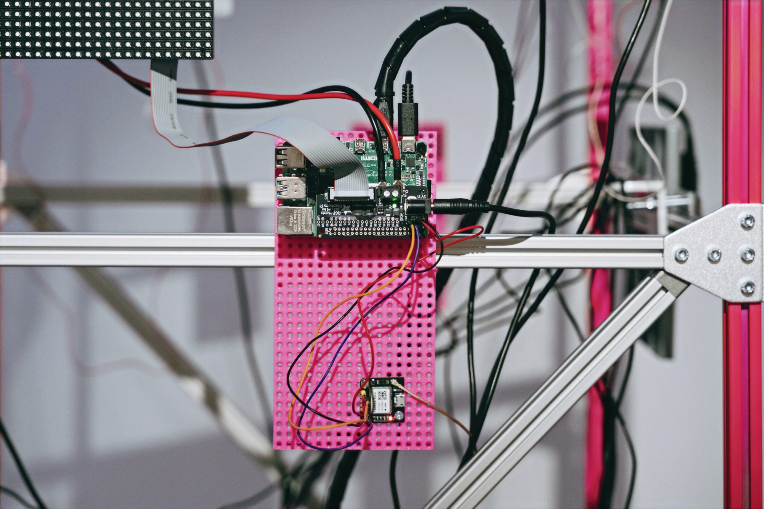 Deset godina povezivanja nauke i umetnosti: Jubilarno izdanje festivala art+science u Silosima 1 Deset godina povezivanja nauke i umetnosti: Jubilarno izdanje festivala art+science u Silosima