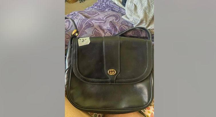 Kupila je Guči torbu za 1 evro, a ono što je pronašla unutra ostavilo ju je bez teksta