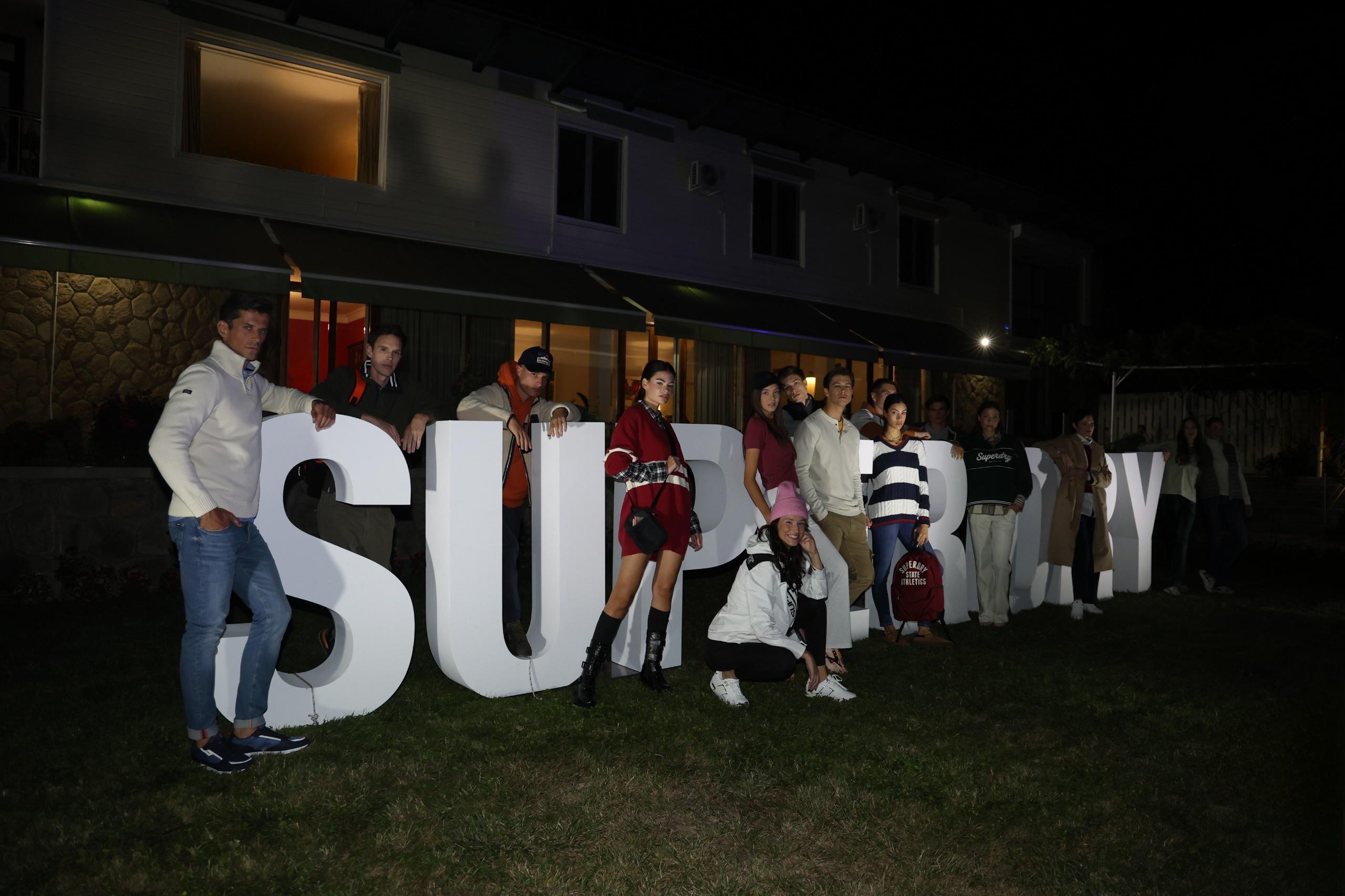 „Modna revija SUPERDRY - Velika Britanija u Srbiji“ – Superdry predstavio kolekciju jesen/zima 25/26