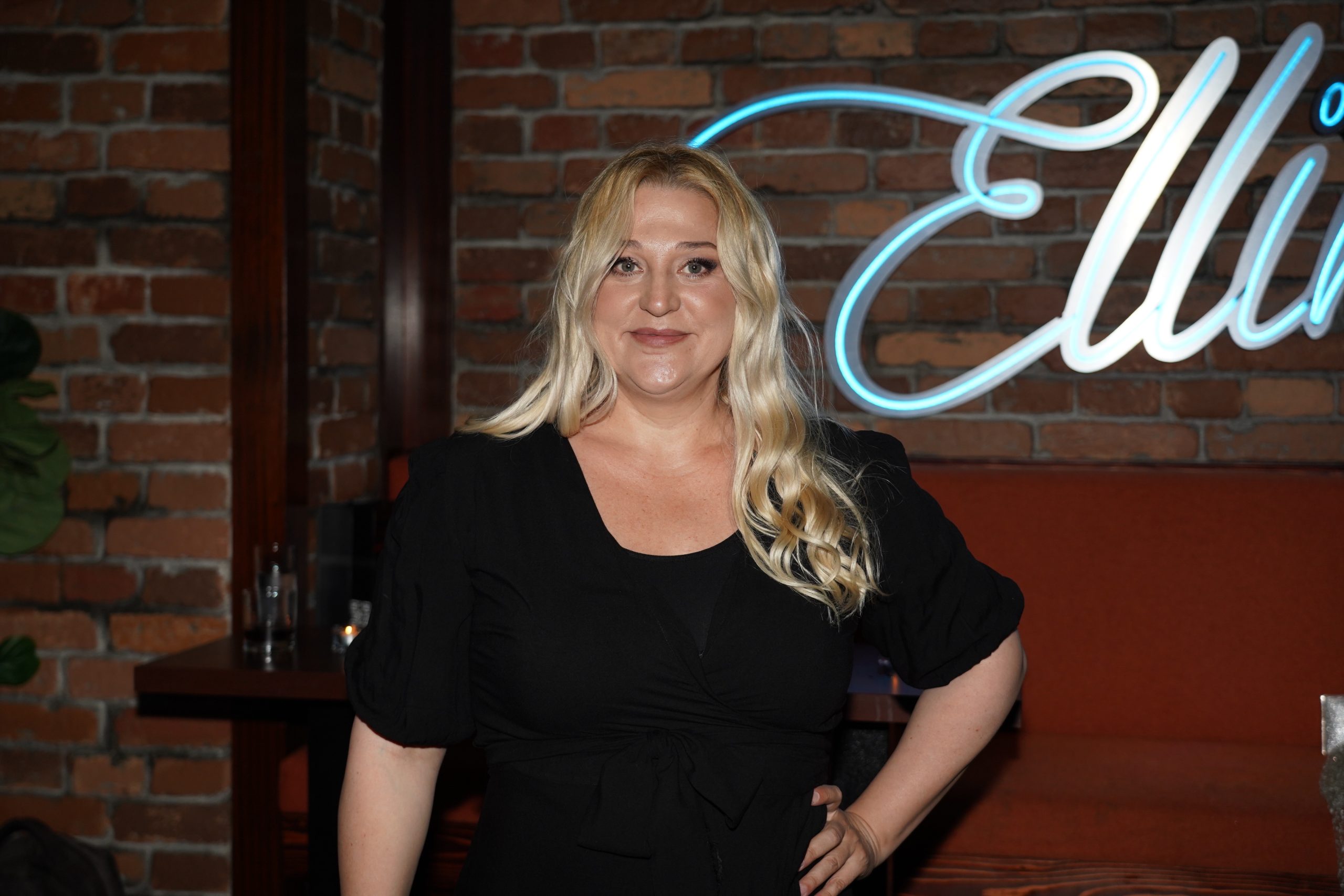 "Ti si ovako ružnjikava, ko ja": Ove savete Mira Banjac daje mlađim koleginicama i naravno, urnebesni su 1 "Ti si ovako ružnjikava, ko ja": Ove savete Mira Banjac daje mlađim koleginicama i naravno, urnebesni su