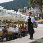 Nakon što je dobio račun za kafu i sok, gost u Opatiji je pitao samo jedno: "Je l' vama ovo normalno?"