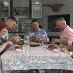 Večeras počinje nova sezona „Savršene večere“ na TV Nova: Ove nedelje pet poznatih lica u novim kulinarskim borbama