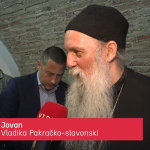 Vladika Jovan i Tuxedomoon: Neočekivani koncert u Pakracu koji je spojio bivšu Jugoslaviju