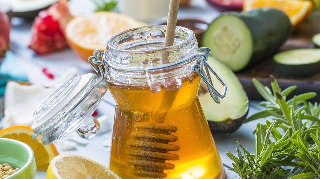 Ne nasedajte na etiketu "domaće": 4 testa koja će vam odmah otkriti da li je med pravi