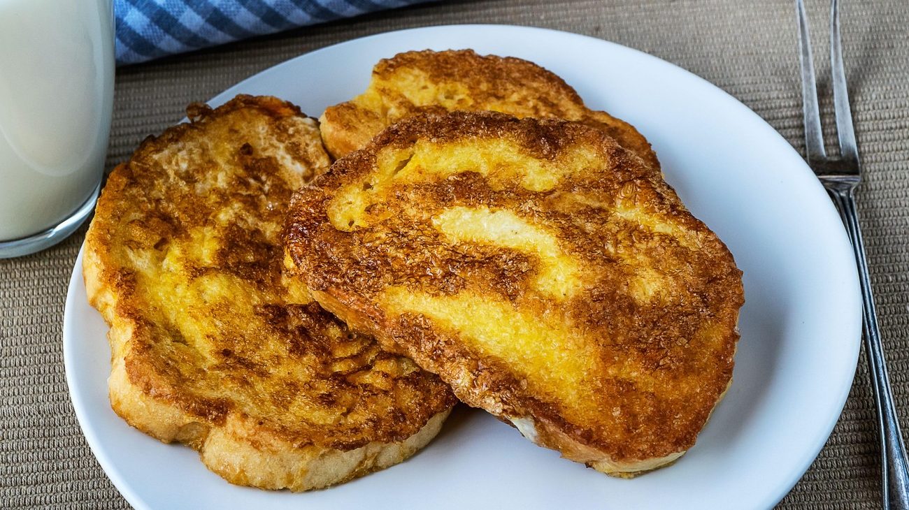 Prženice: Da li ih pravite sa vodom ili mlekom? Prženice: Da li ih pravite sa vodom ili mlekom?