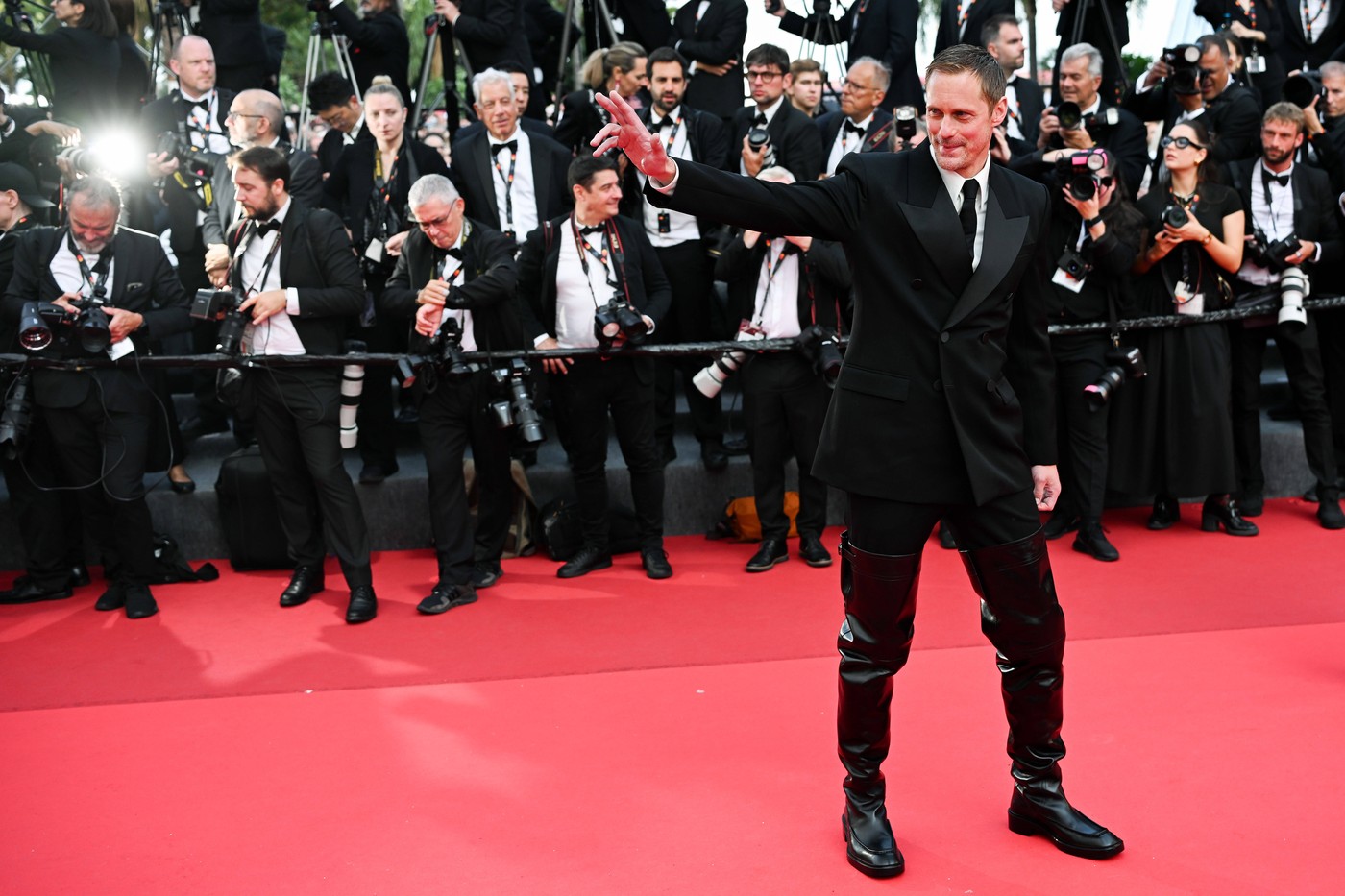 Aleksandar Skarsgard – nordijski bog crvenog tepiha i fetiš estetike