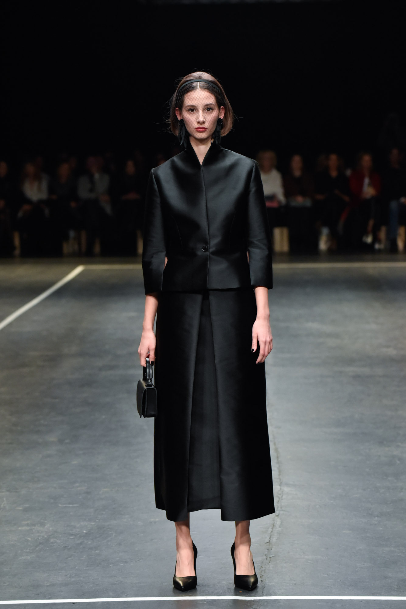 Elegancija koja ne prolazi i inovativni pristupi modi obeležili drugo veče 56. Perwoll Fashion Week-a 1 Elegancija koja ne prolazi i inovativni pristupi modi obeležili drugo veče 56. Perwoll Fashion Week-a