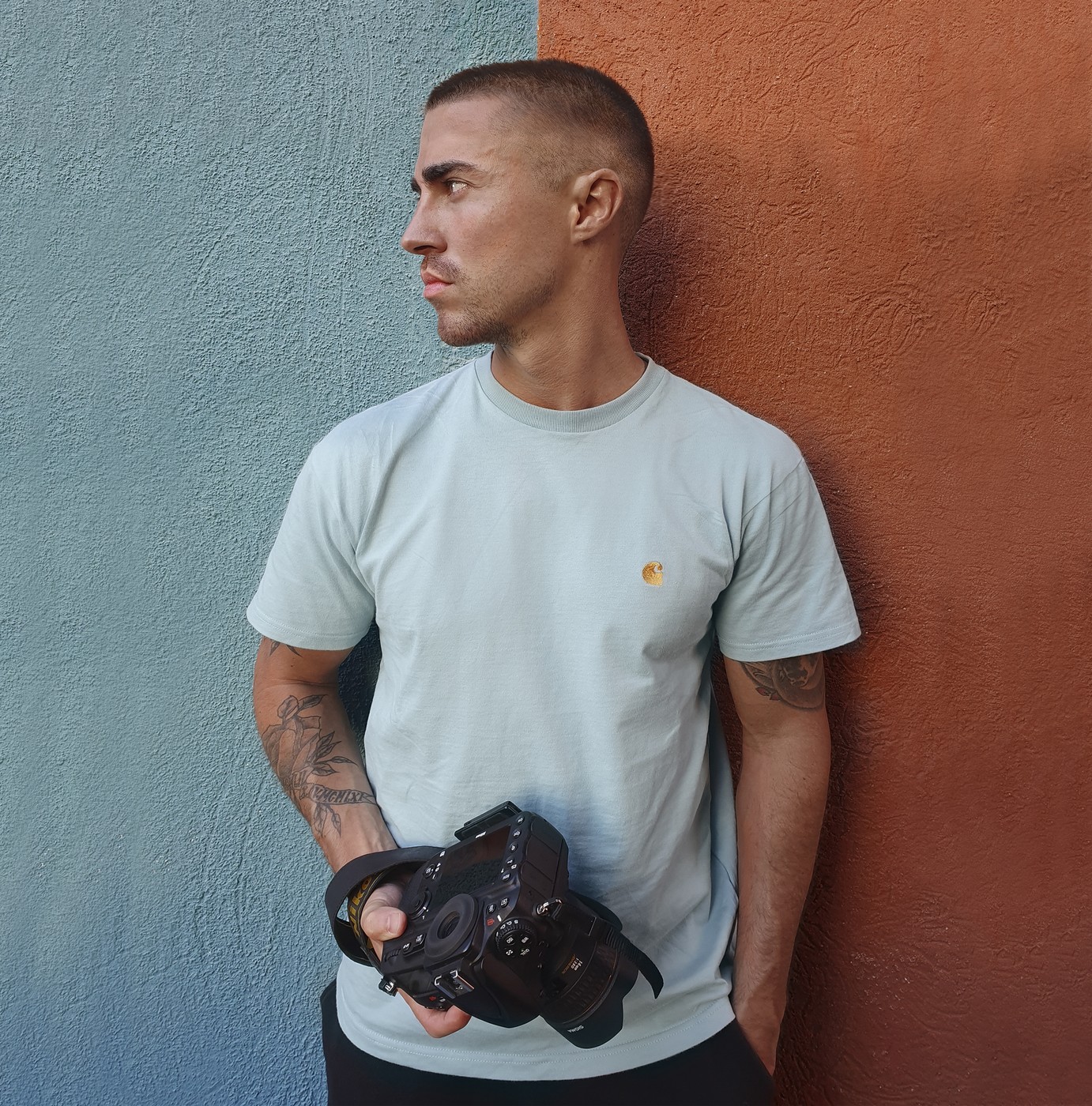 Një burrë kaloi pesë vjet duke kërkuar vendet më të bukura në botë për të jetuar: Fotot e tij ndryshojnë perspektivën e jetës 1 Një burrë kaloi pesë vjet duke kërkuar vendet më të bukura në botë për të jetuar: Fotot e tij ndryshojnë perspektivën e jetës