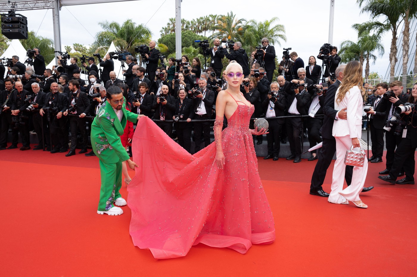 Pre 10 godina su palili novac, razbijali ferarije i Rolexe: Evo gde su danas "Bogata deca Instagrama" 2 Pre 10 godina su palili novac, razbijali ferarije i Rolexe: Evo gde su danas "Bogata deca Instagrama"