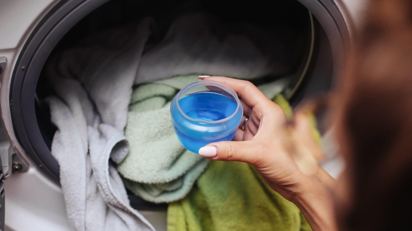 Omekšivače veša skoro svi koriste, ali retko ko zna koliko mogu biti štetni: Čitajte sitna slova