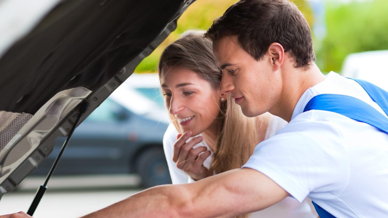 5 znakova da vas mehaničar vuče za nos i prazni vam novčanik