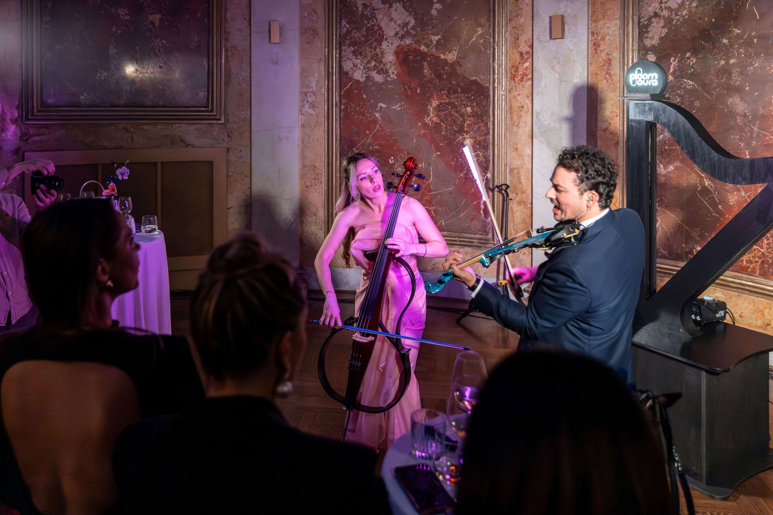 Bez ovog detalja ekskluzivni događaj u Salonu 1905 nije mogao da se zamisli: Uneo je sofisticiranost u veče