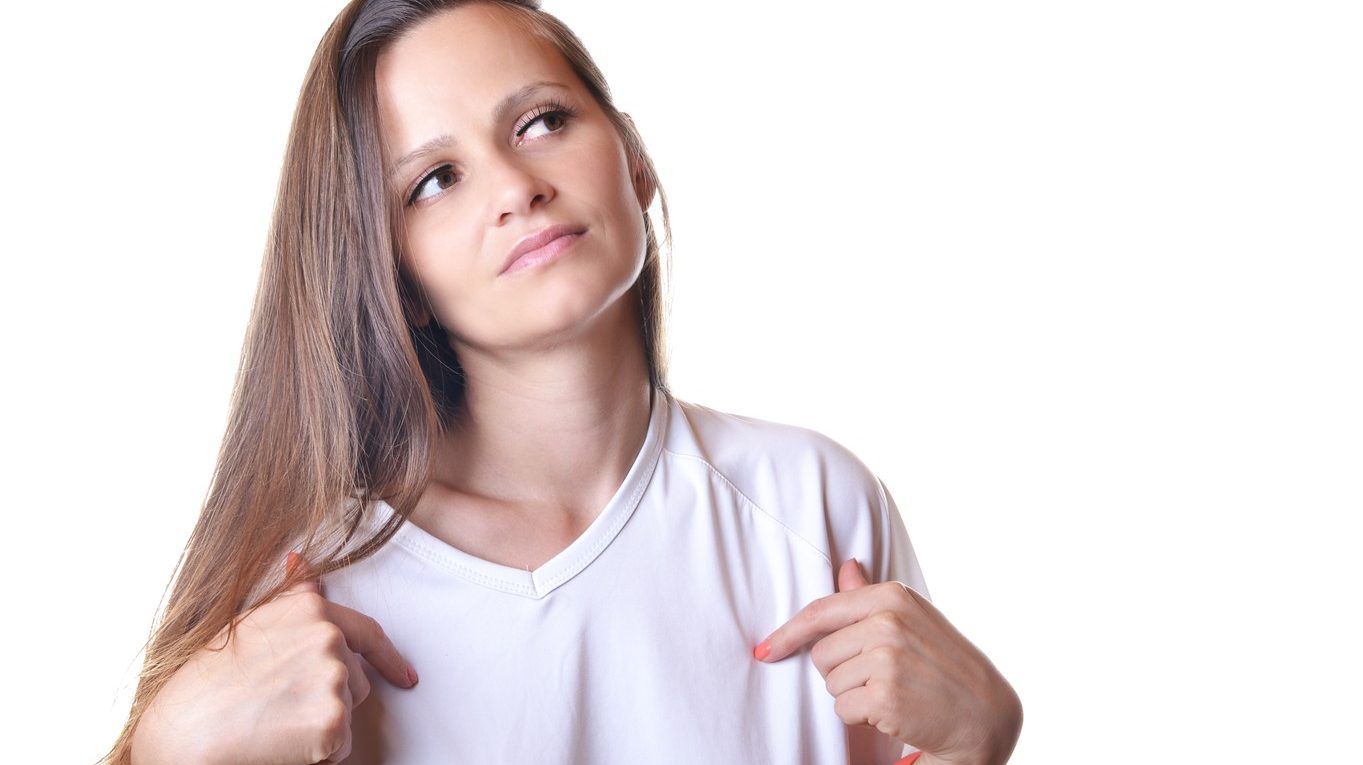 Kako sačuvati majice od razvučenog ovratnika majica