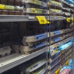 Da li ste videli „orah-jaje“? Neobično jaje iz domaćeg supermarketa o kom ljudi ne prestaju da pričaju