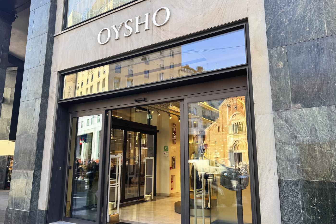 Oysho ski kolekcija osvaja društvene mreže, a ove godine viralne komade smo pronašli i kod nas