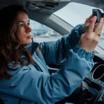 Zašto nije dobro da u automobilu nosite zimsku jaknu 11 jaakna