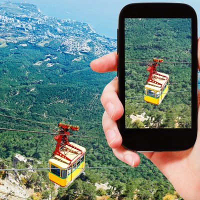 "Zbog AI-a smo se zaglavili na vrhu planine": Žrtvi opasnih saveta veštačke inteligencije je sve više, evo zašto nas laže