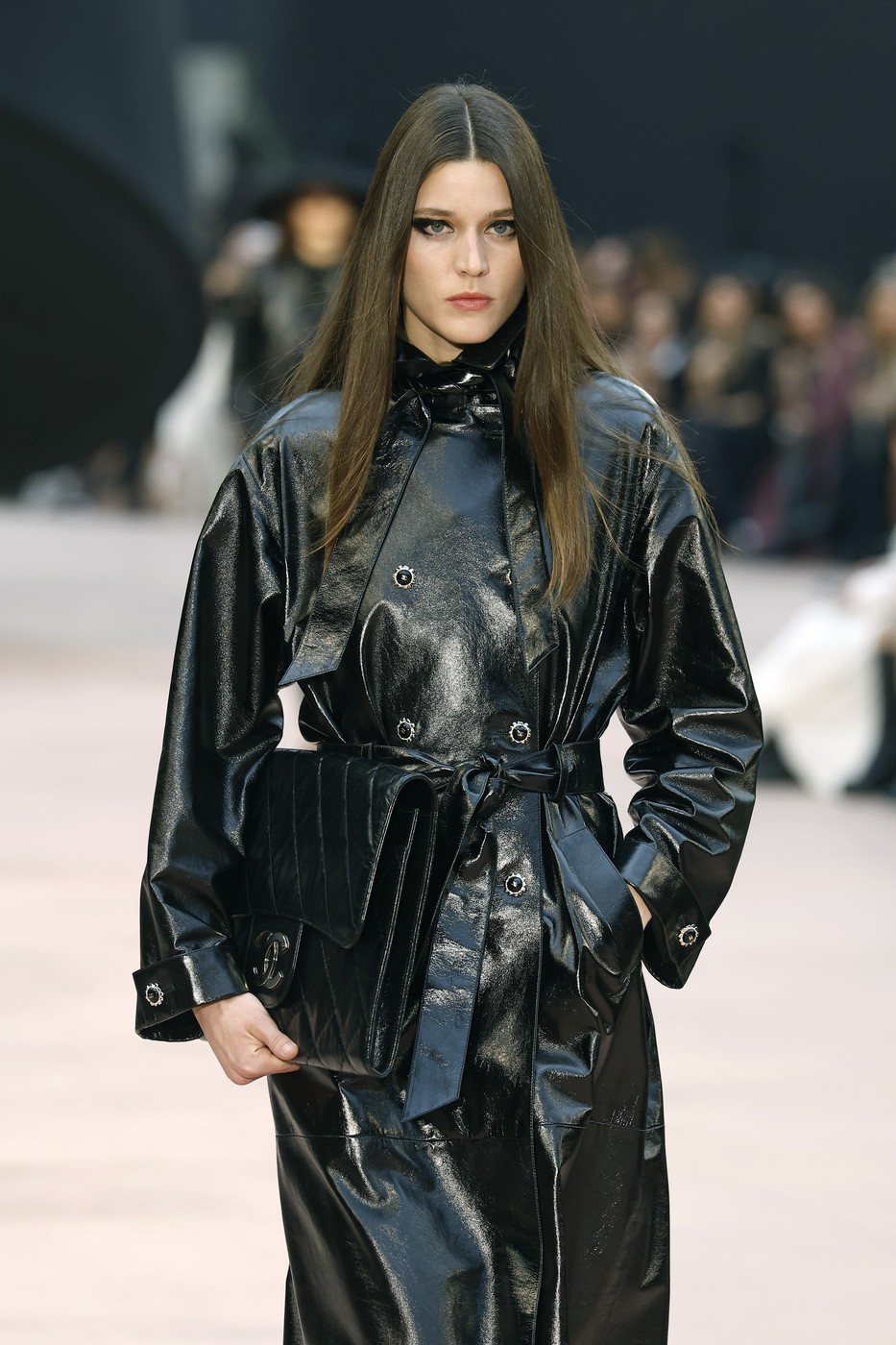 Frizure, trend za 2026: Od kul šag frizura do upečatljivih boja