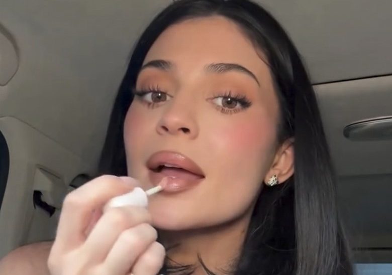 Šta je "teorija zagorelog tosta": Internet tvrdi da baš ovo može da vas spasi