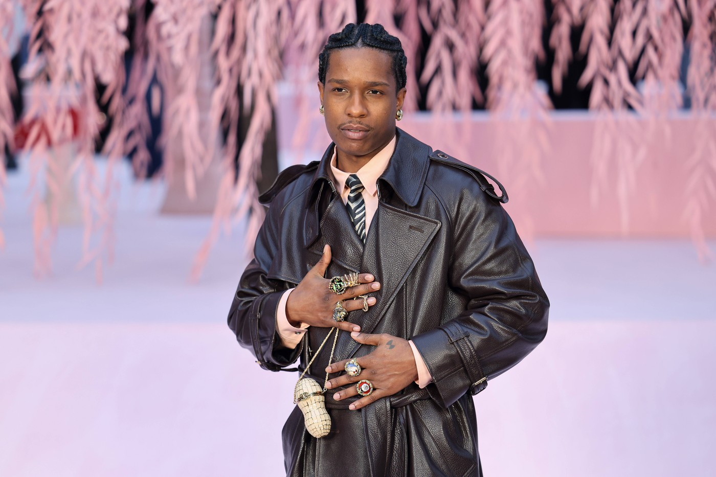 Šta se ovo desilo u Parizu? Chanel couture kao modna bajka na steroidima