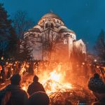 “Nekršteni dani": Zašto stari veruju da noću posle Božića ne treba izlaziti bez belog luka ili krsta