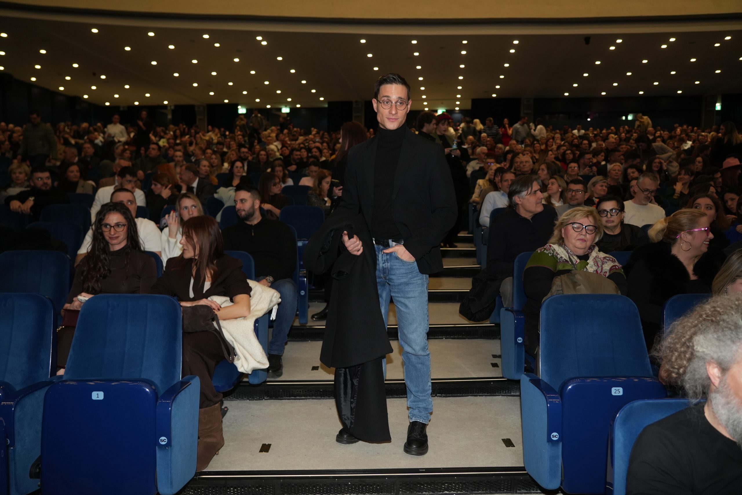 Premijera filma "Svadba" okupila brojne poznate ličnosti: Crveni tepih u Sava centru nikada glamurozniji