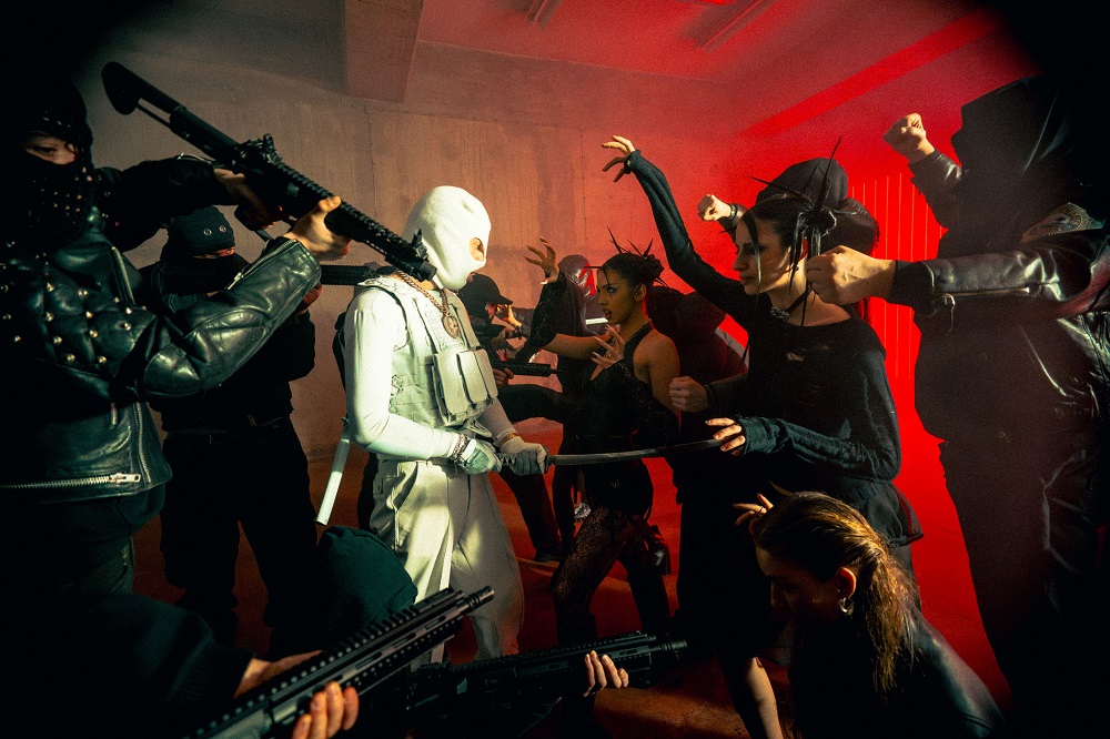 Supersonični spoj Joker Out i Devito udružili snage 1 Supersonični spoj Joker Out i Devito udružili snage