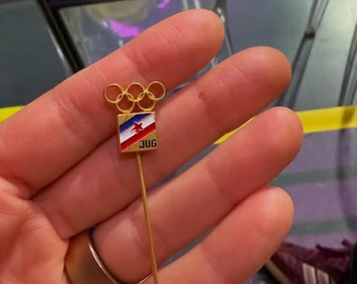 Nakon zastave Jugoslavije na skijaškim skokovima: Novak Đoković oduševio fanove retkom značkom