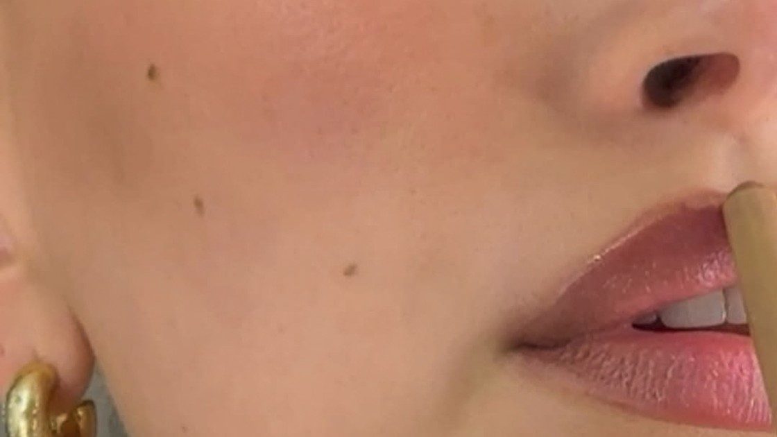 Probali smo "lip stain", novi hit proizvod koji deluje kao tetovaža za usne, ali postoji caka