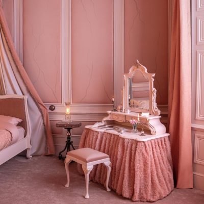 Airbnb ima ponudu iz snova za fanove filma "Orkanski visovi": Spavajte u Ketinoj sobi, i to potpuno besplatno