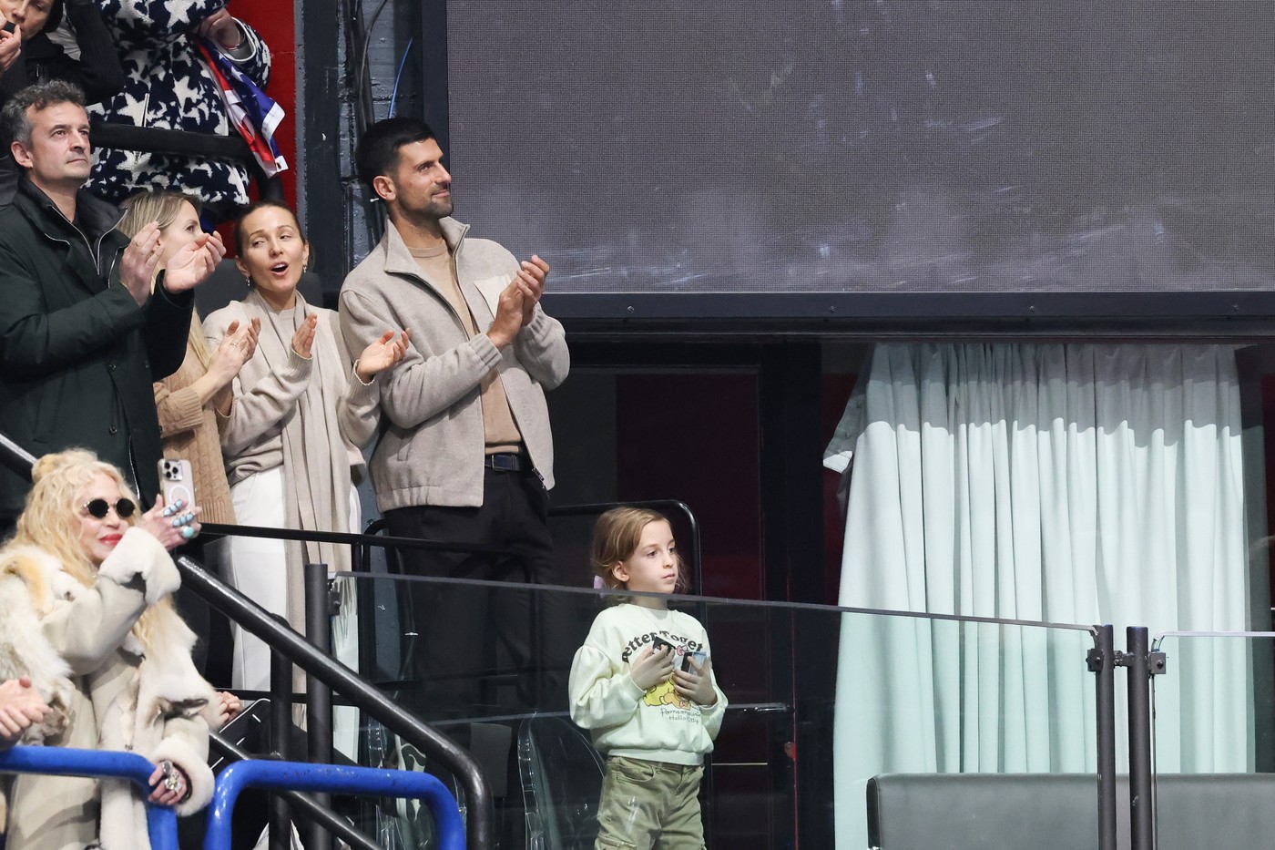 Jelena i Novak Đoković na Zimskim olimpijskim igrama uskladili autfite i izgledaju nikad otmenije