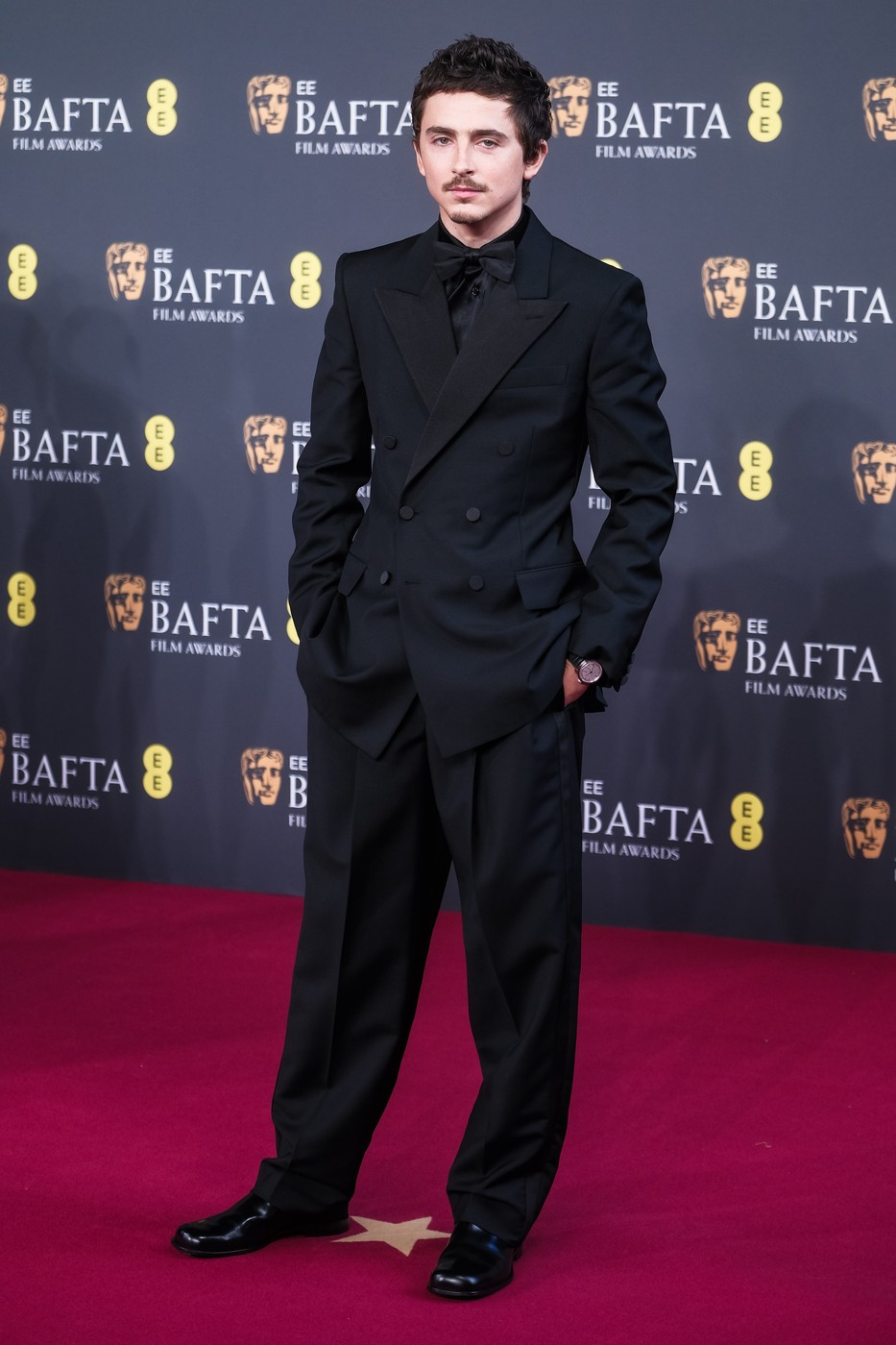 Modni spektakl na dodeli BAFTA nagrada: Ovo su haljine koje su sve ostavile bez teksta
